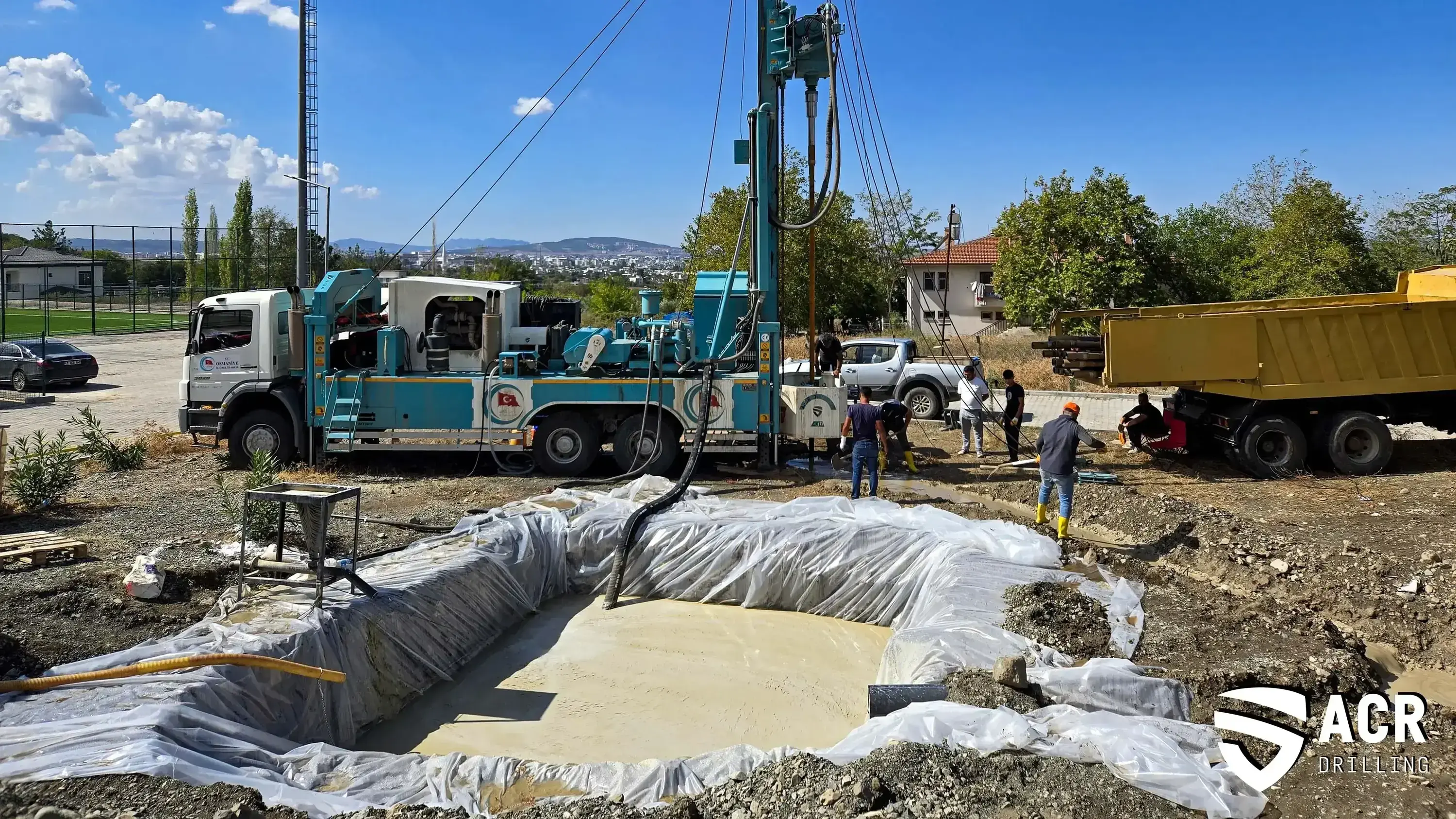 Technological Transformation in Drilling: Increase Efficiency with Hydraulic Top Drive Drilling Rigs